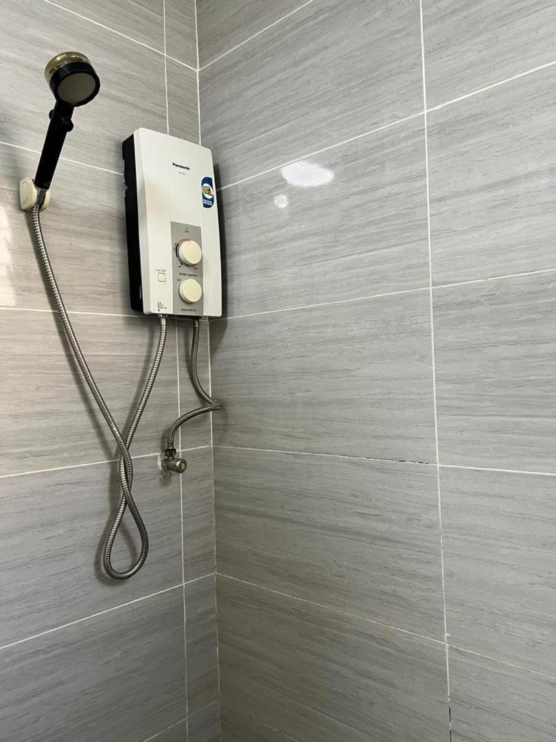 Batu Feringgi Homestay Экстерьер фото